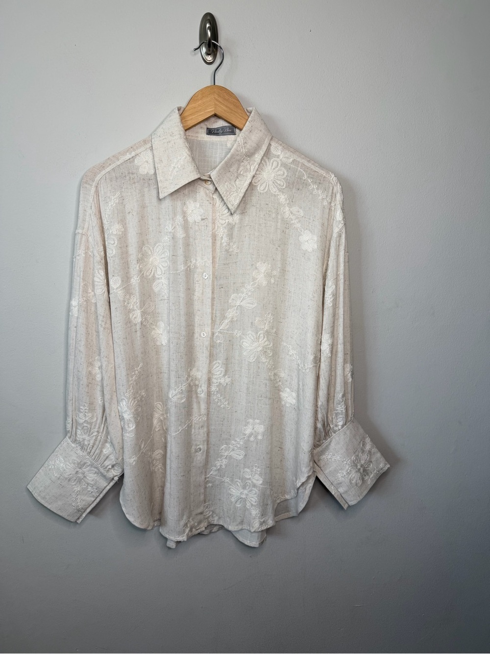 Women's Cream Floral Jacquard Button-Up Shirt